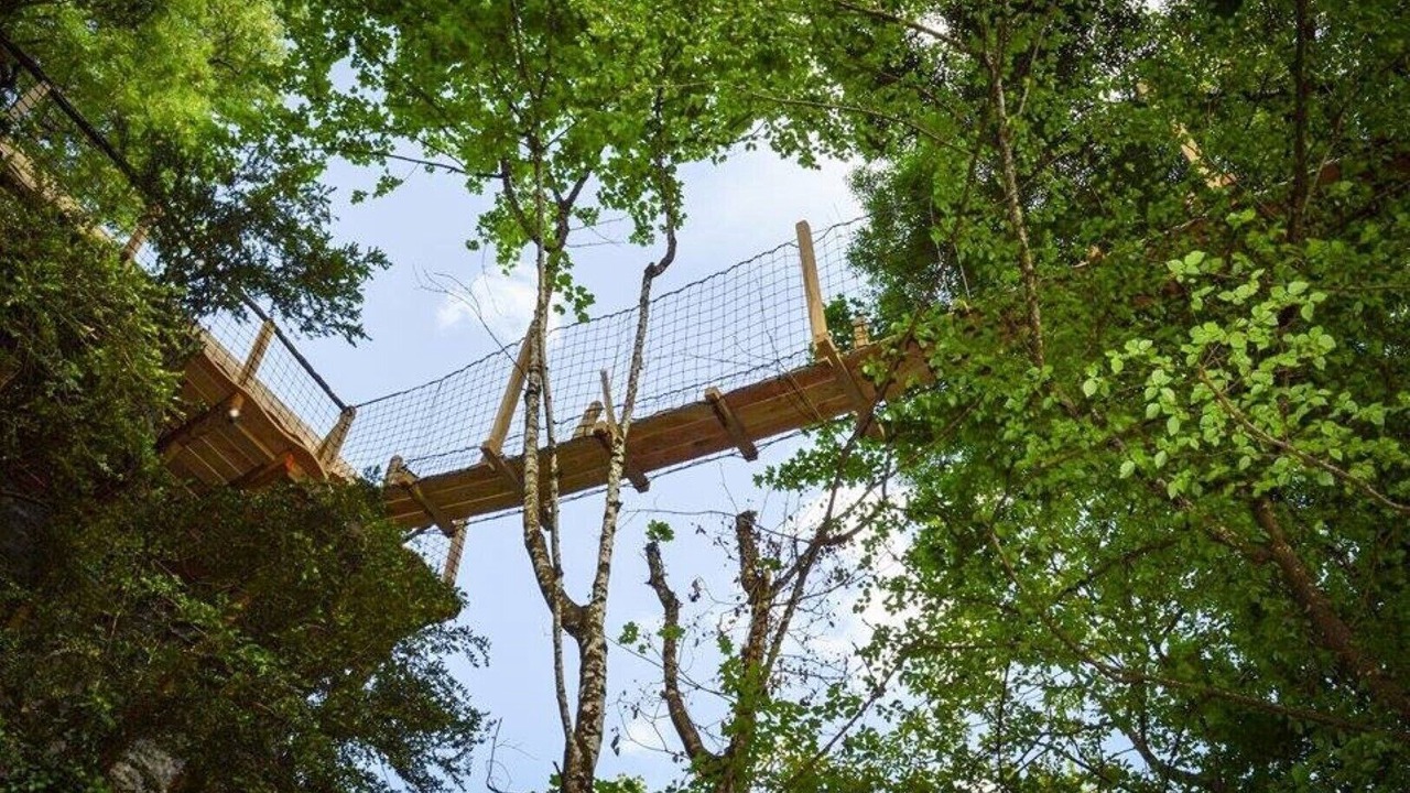 Photo of Outdoor in Pons