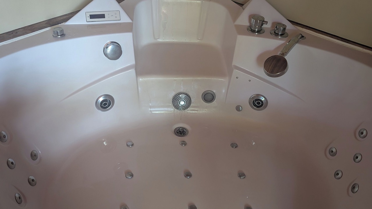 Photo of Bathroom in Pons