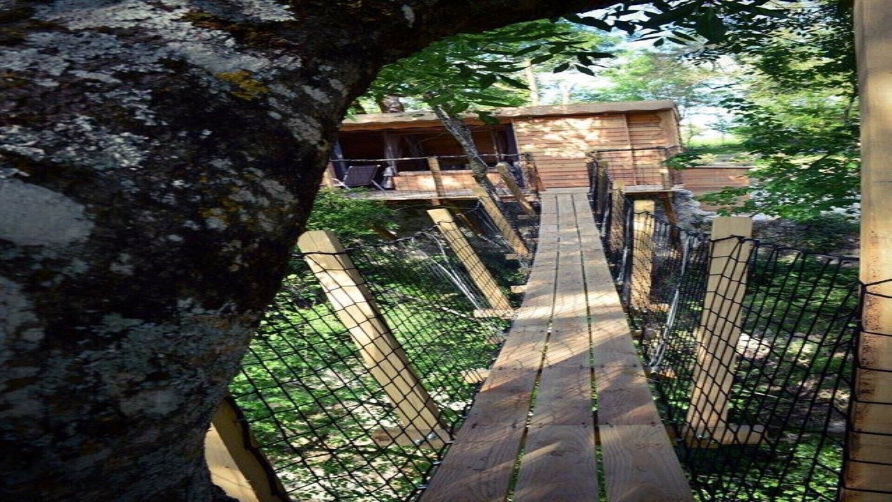 Photo of Outdoor in Pons