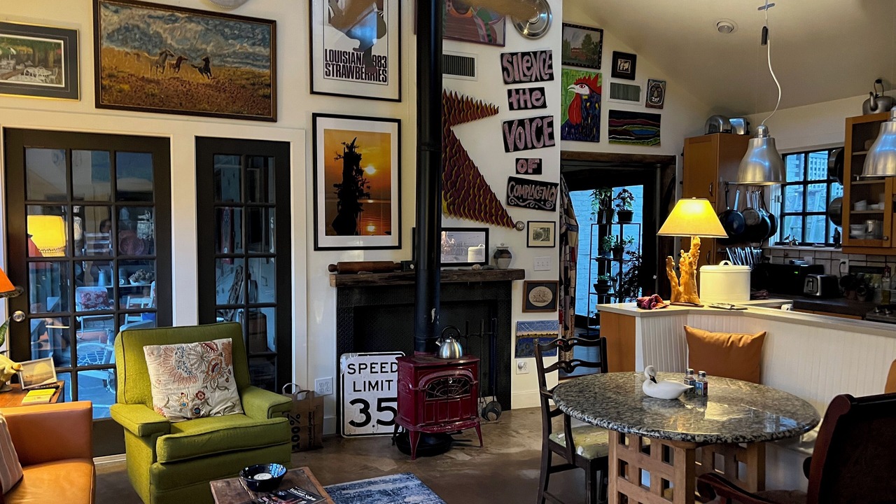 Photo of Livingroom in Winston - Salem