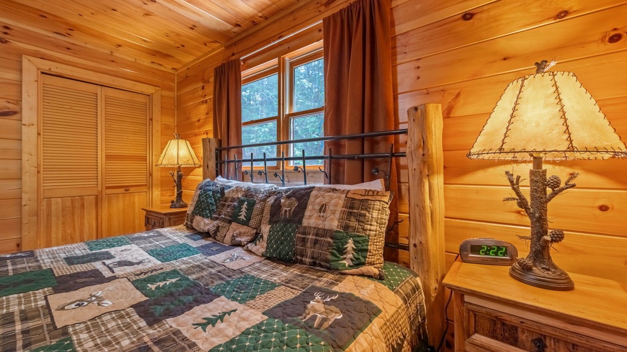 Photo of Others in Mineral Bluff