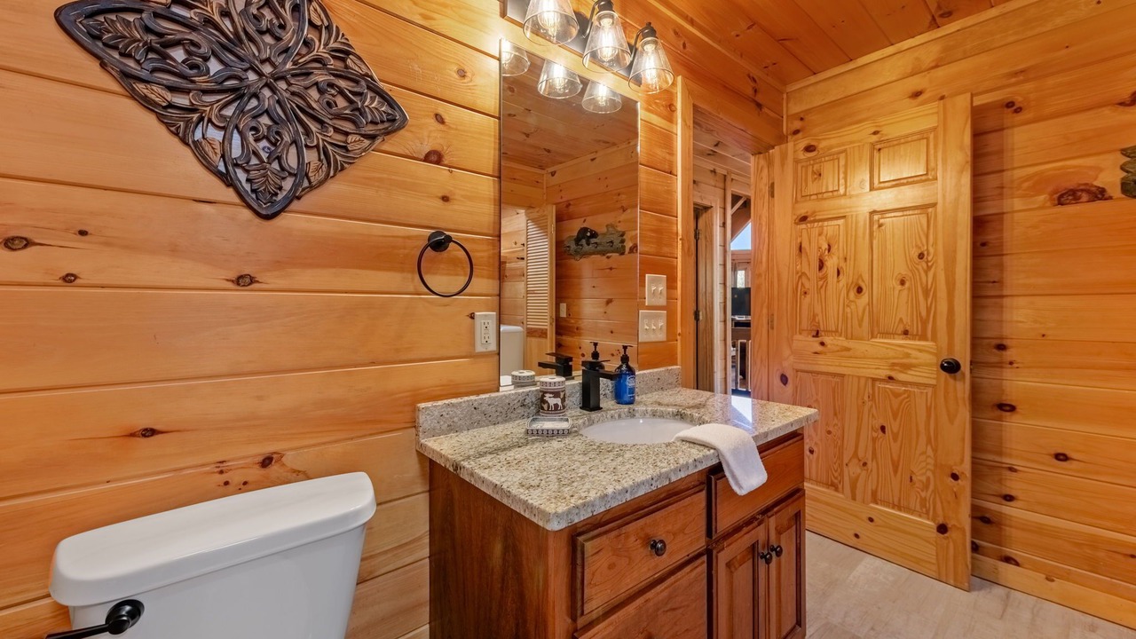 Photo of Bathroom in Mineral Bluff