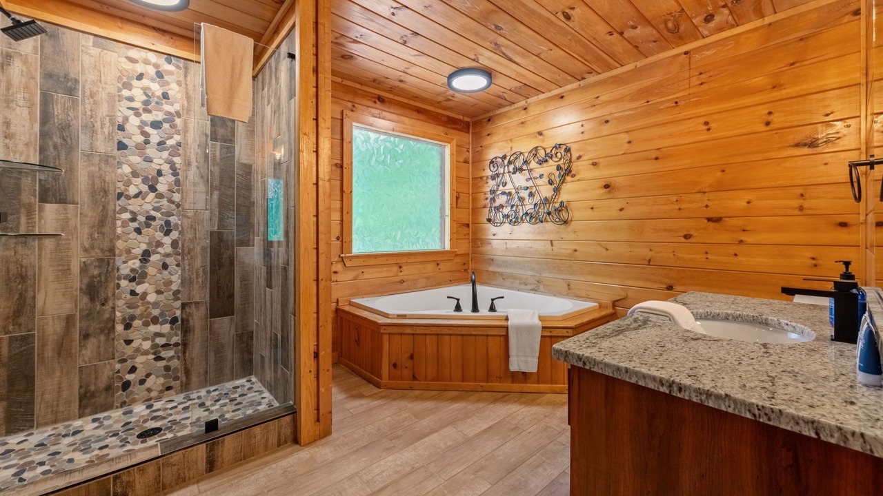 Photo of Bathroom in Mineral Bluff