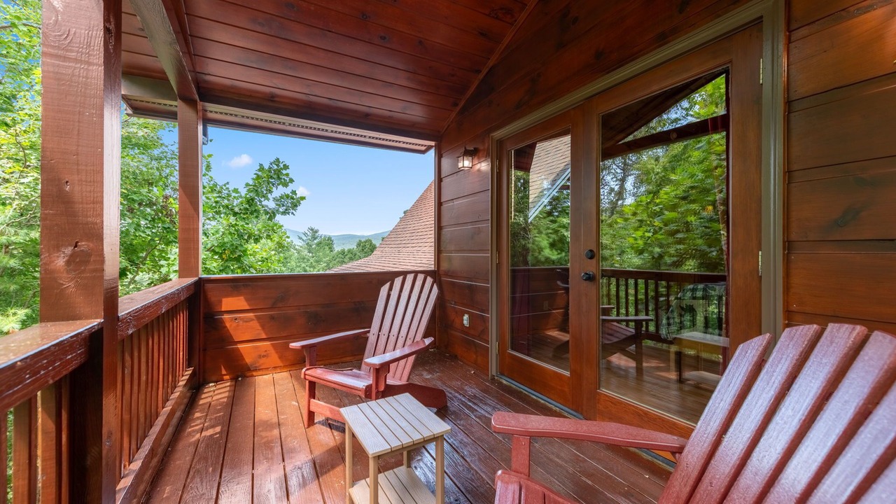 Photo of Patio Balcony in Mineral Bluff
