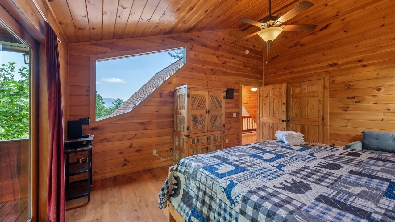 Photo of Others in Mineral Bluff