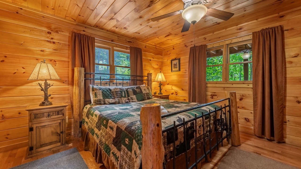 Photo of Others in Mineral Bluff