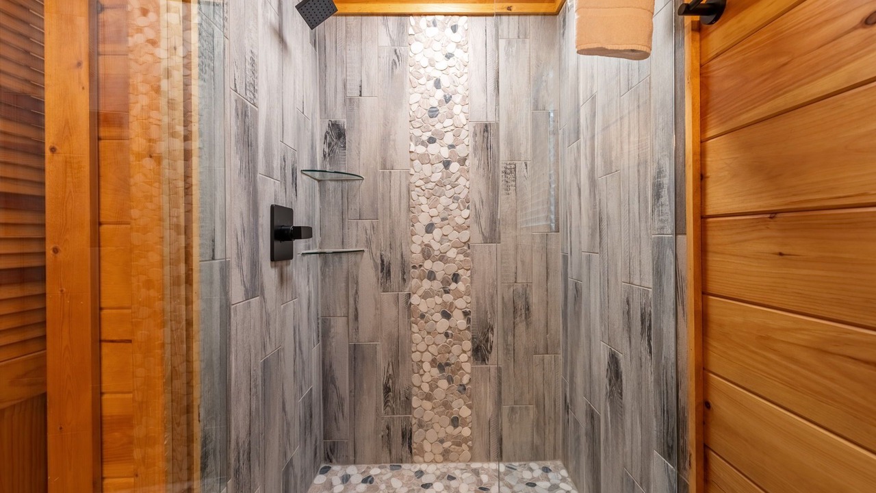 Photo of Bathroom in Mineral Bluff