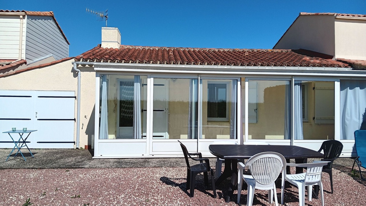 Photo of Outdoor in Grues