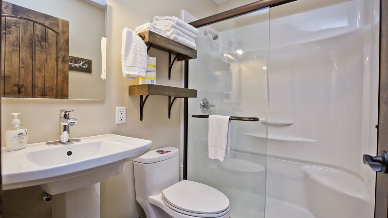 Photo of Bathroom in Branson