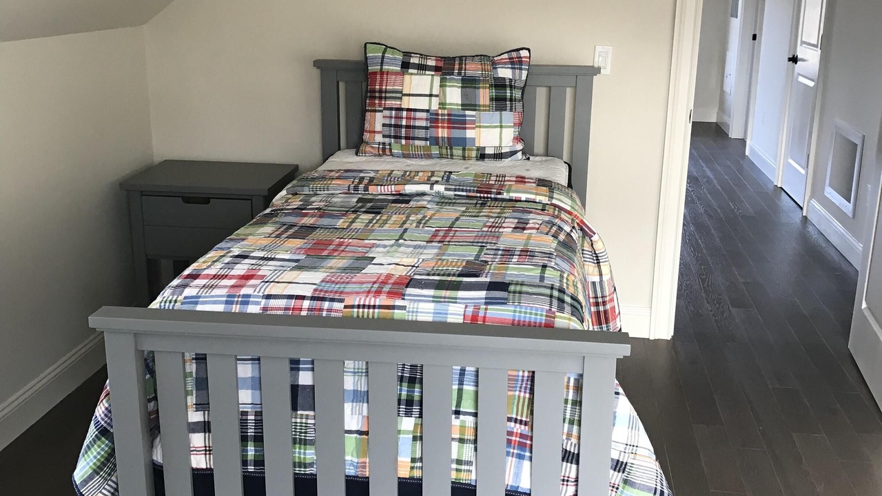 Photo of Others in East Chop