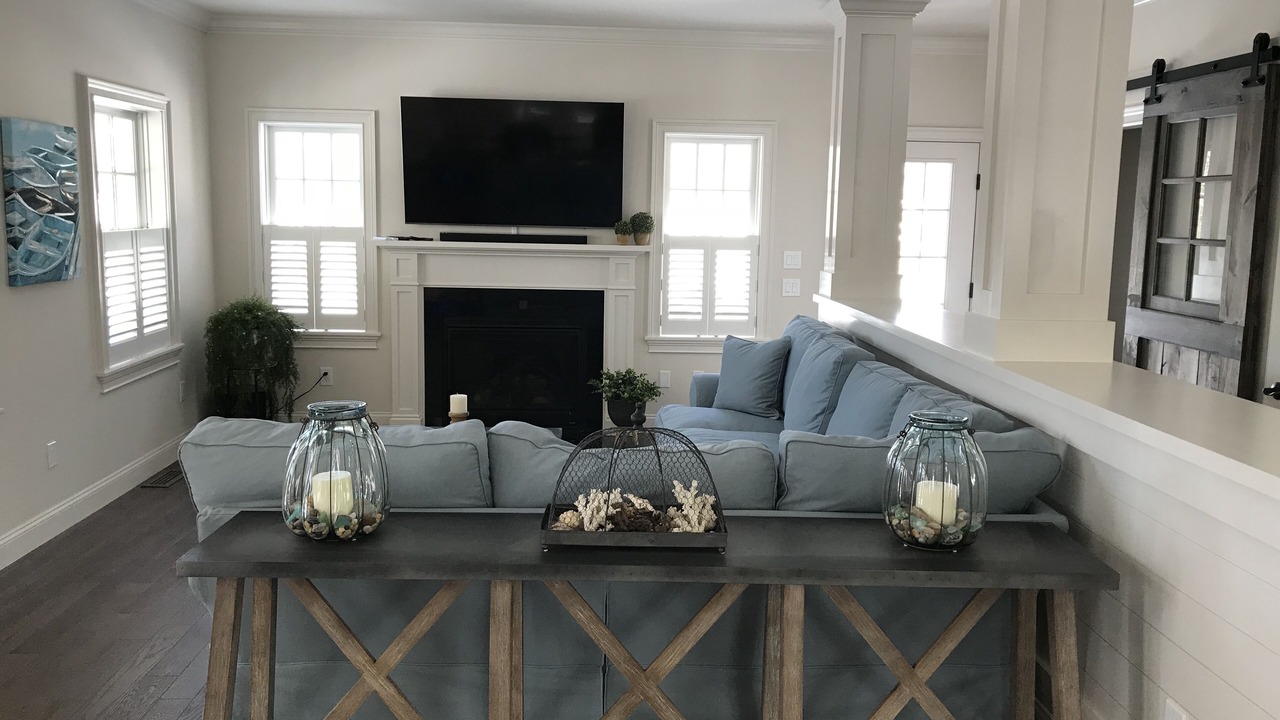 Photo of Livingroom in East Chop