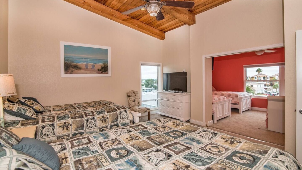 Photo of Bathroom in Redington Shores