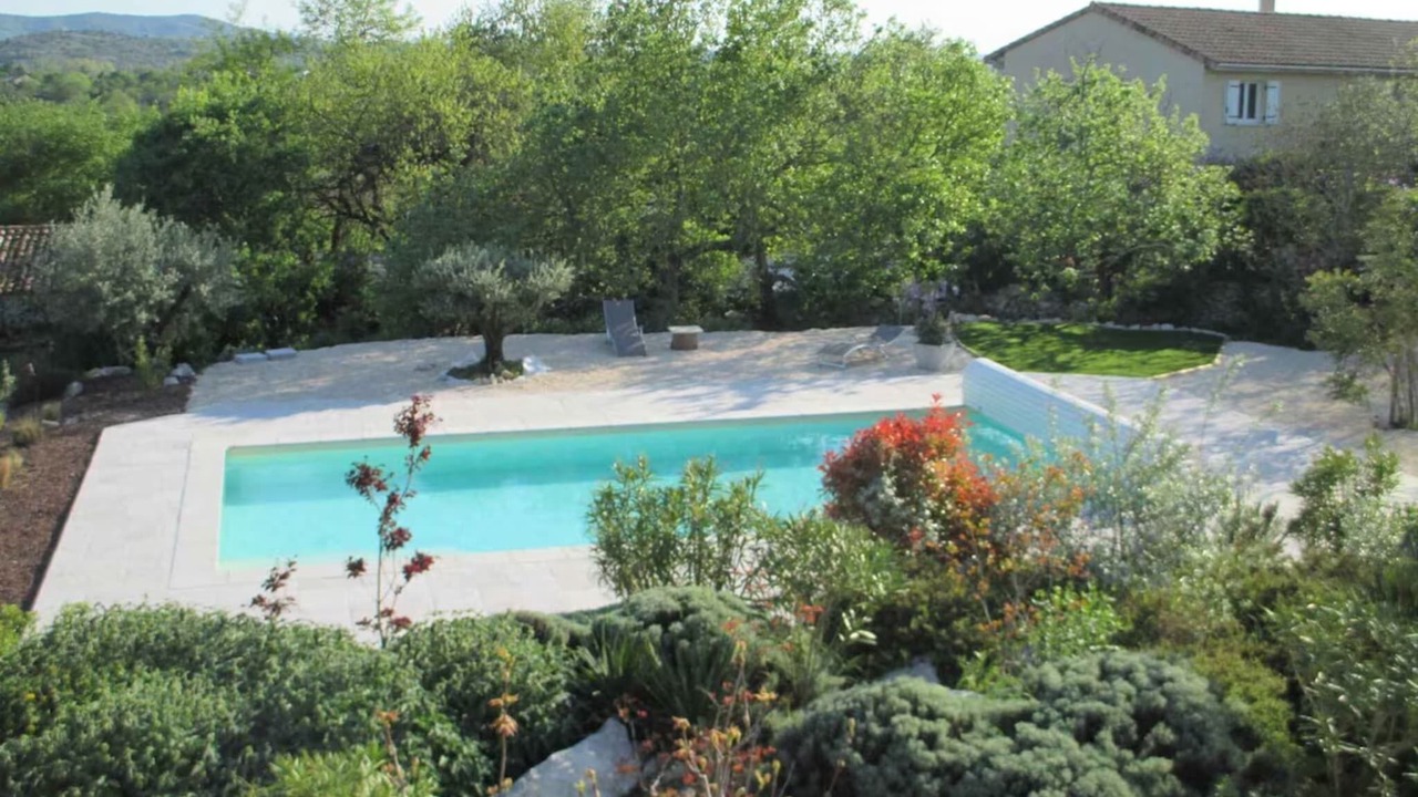 Photo of Outdoor in Vogue