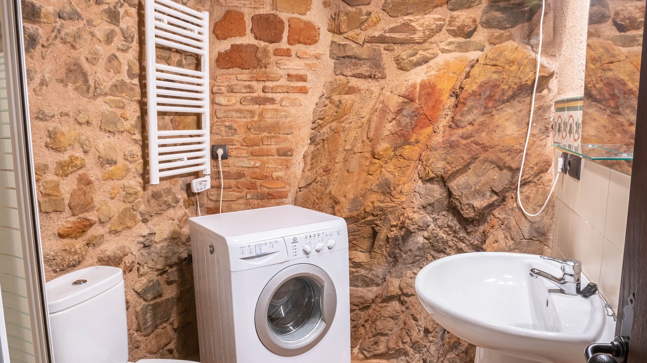 Photo of Bathroom in Torre de Don Miguel