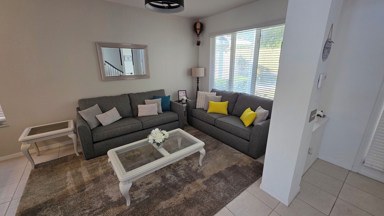 Photo of Livingroom in Sunset Lakes