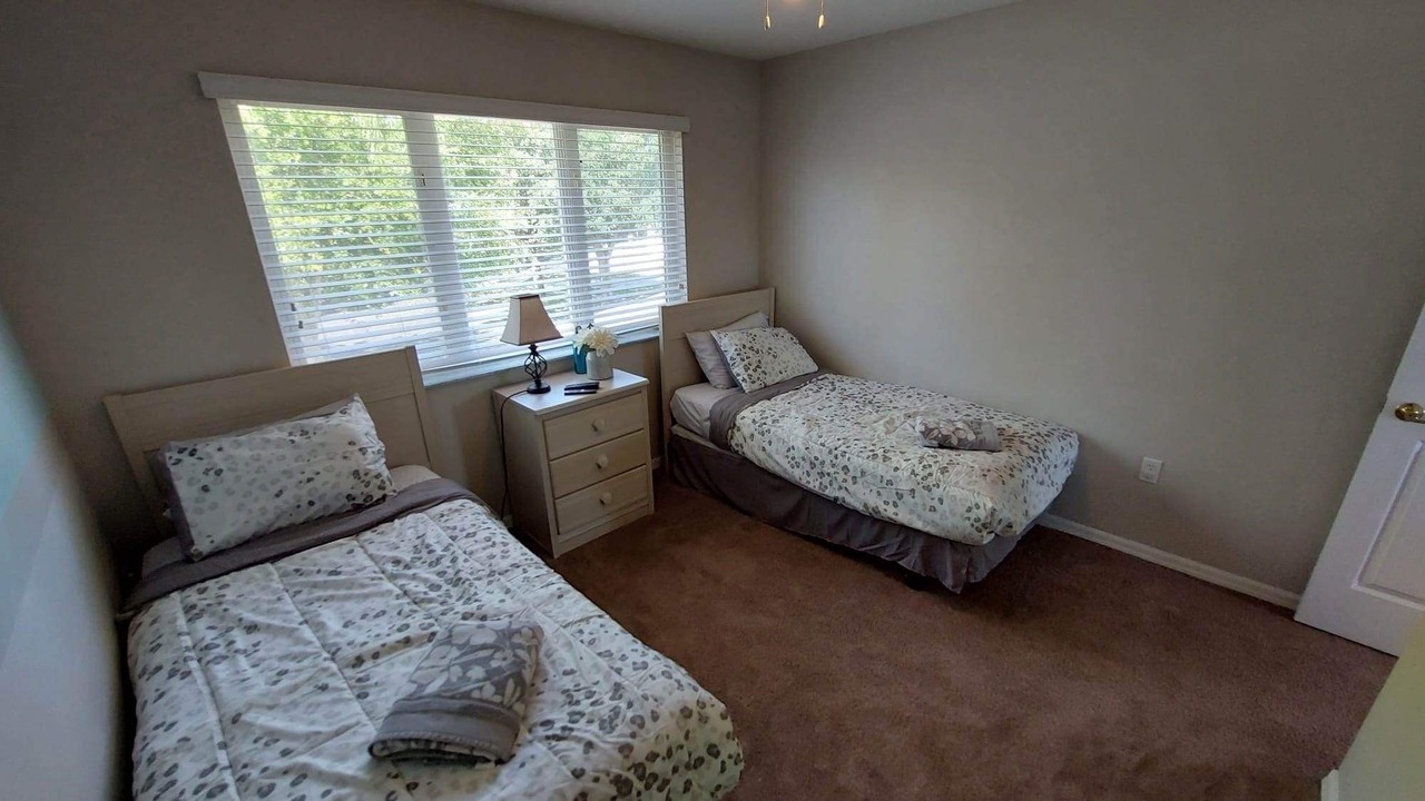 Photo of Bedroom in Sunset Lakes