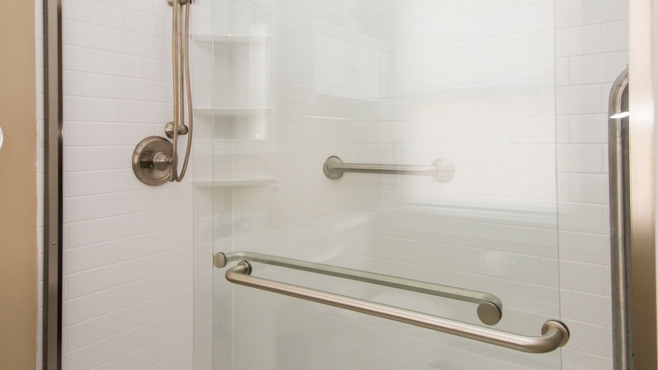 Photo of Bathroom in Yachting Village