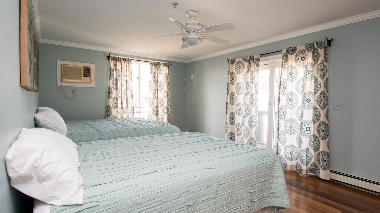 Photo of Bedroom in Yachting Village
