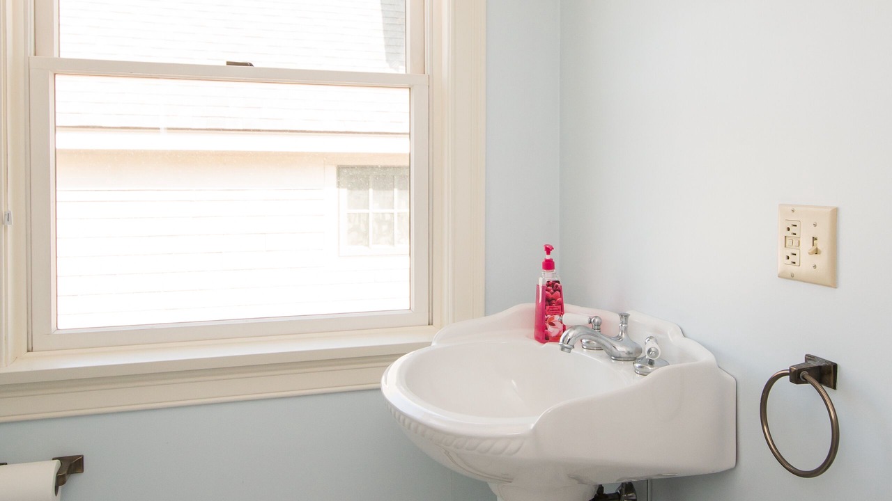 Photo of Bathroom in Yachting Village