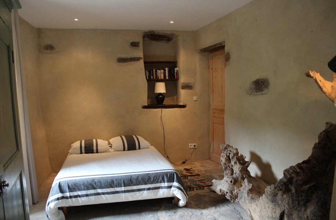 Photo of Bedroom in Saint-Vincent-d'Olargues