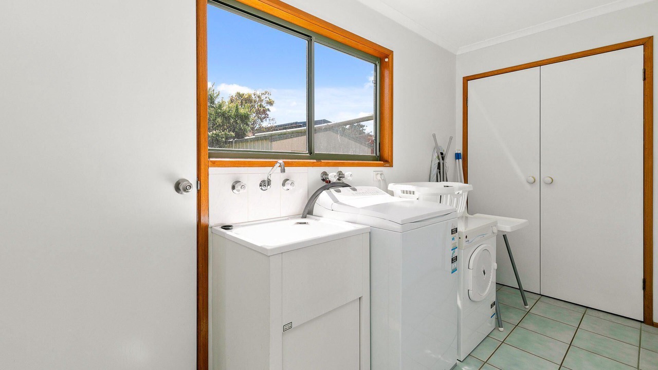 Photo of Bathroom in Cape Woolamai