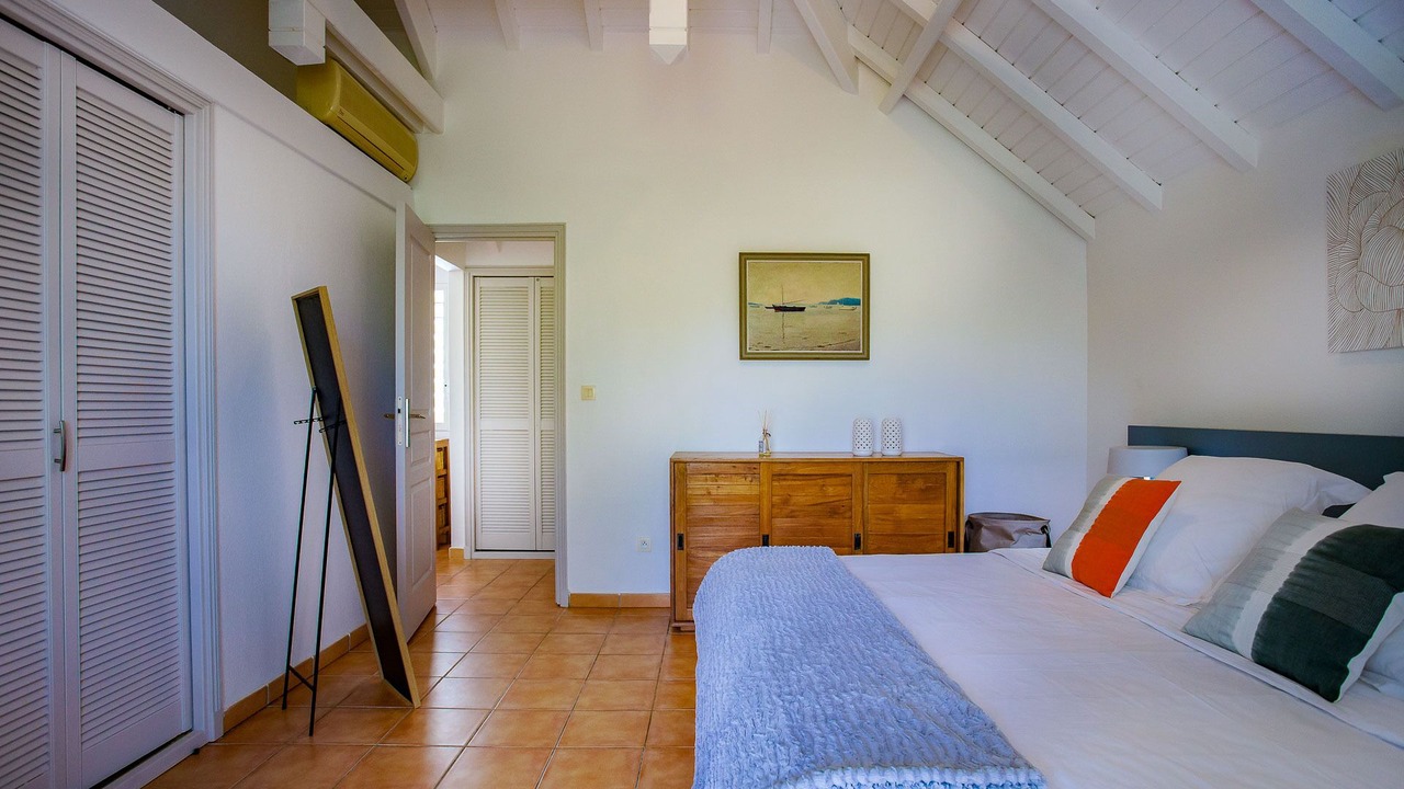 Photo of Bedroom in Orient Bay