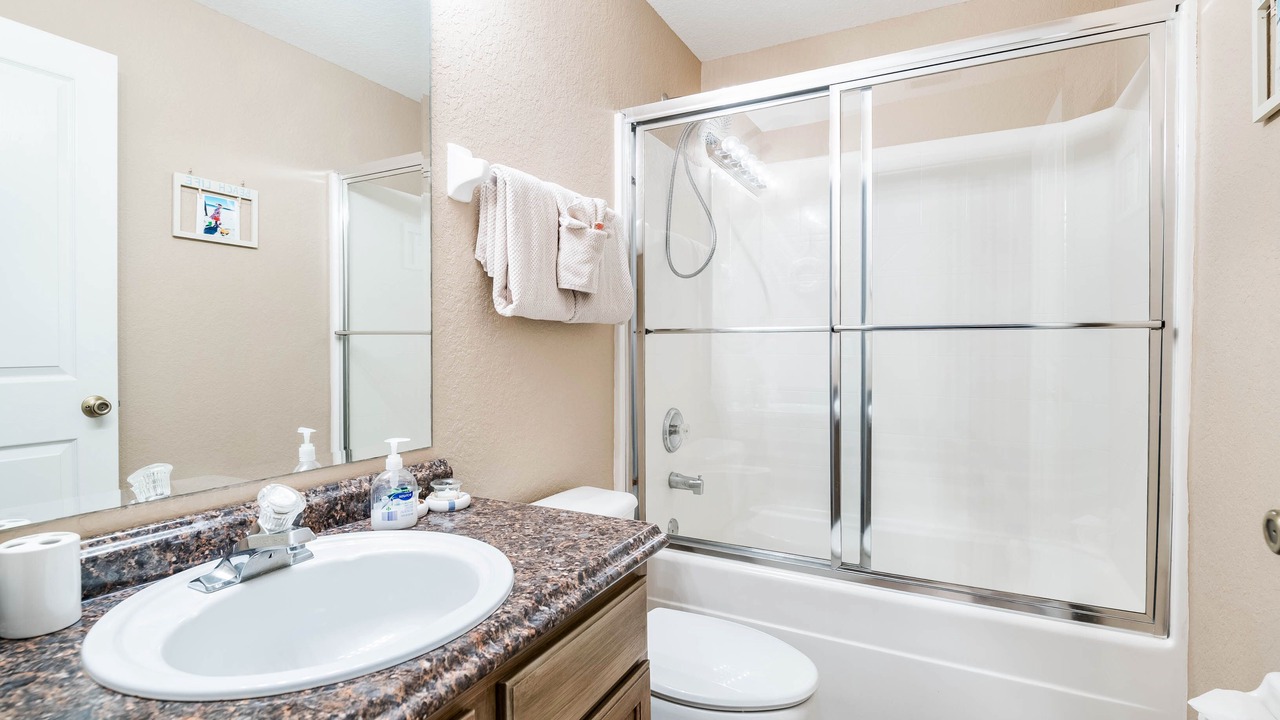 Photo of Bathroom in Loughman