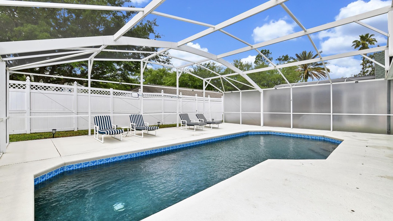 Photo of Outdoor in Loughman