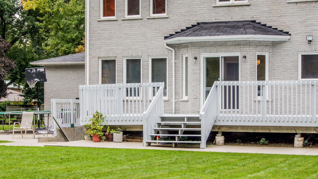 Photo of Patio Balcony in West Hill