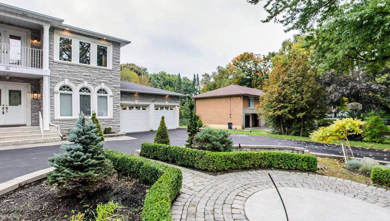 Photo of Outdoor in West Hill