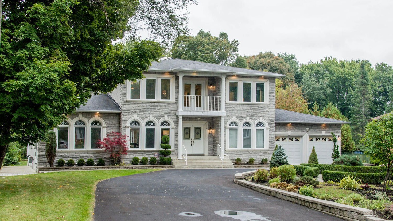 Photo of Outdoor in West Hill
