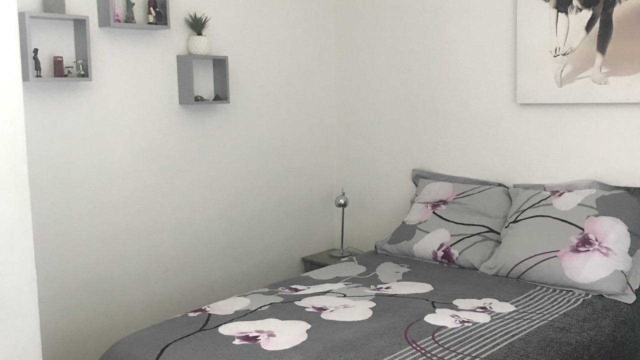 Photo of Bedroom in Bouc-Bel-Air