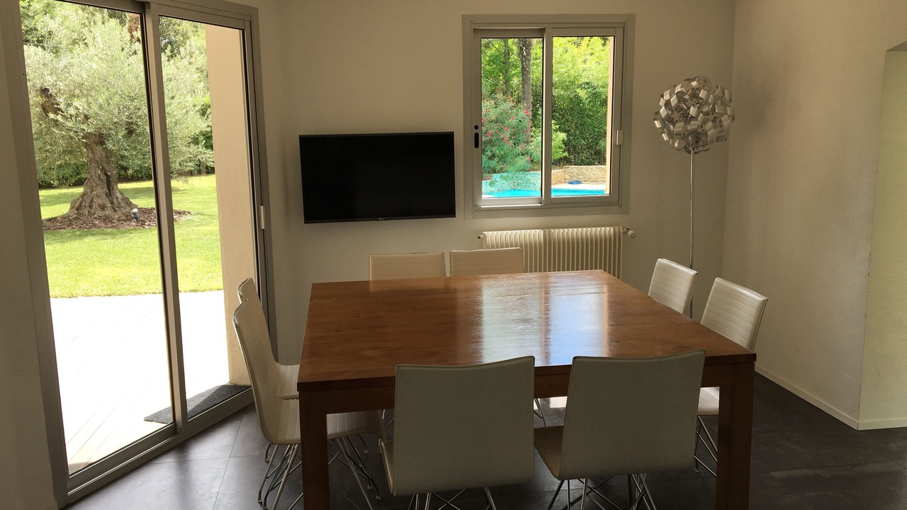 Photo of Others in Bouc-Bel-Air