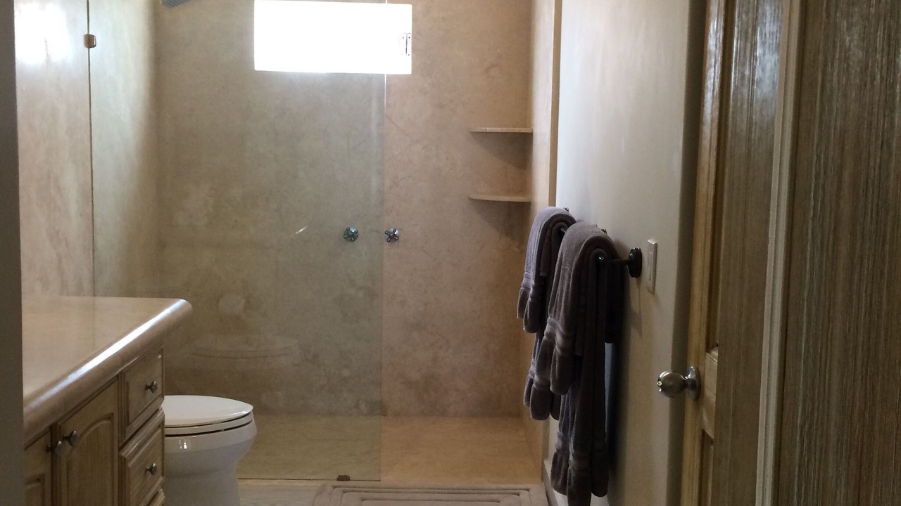 Photo of Bathroom in Zona Hotelera