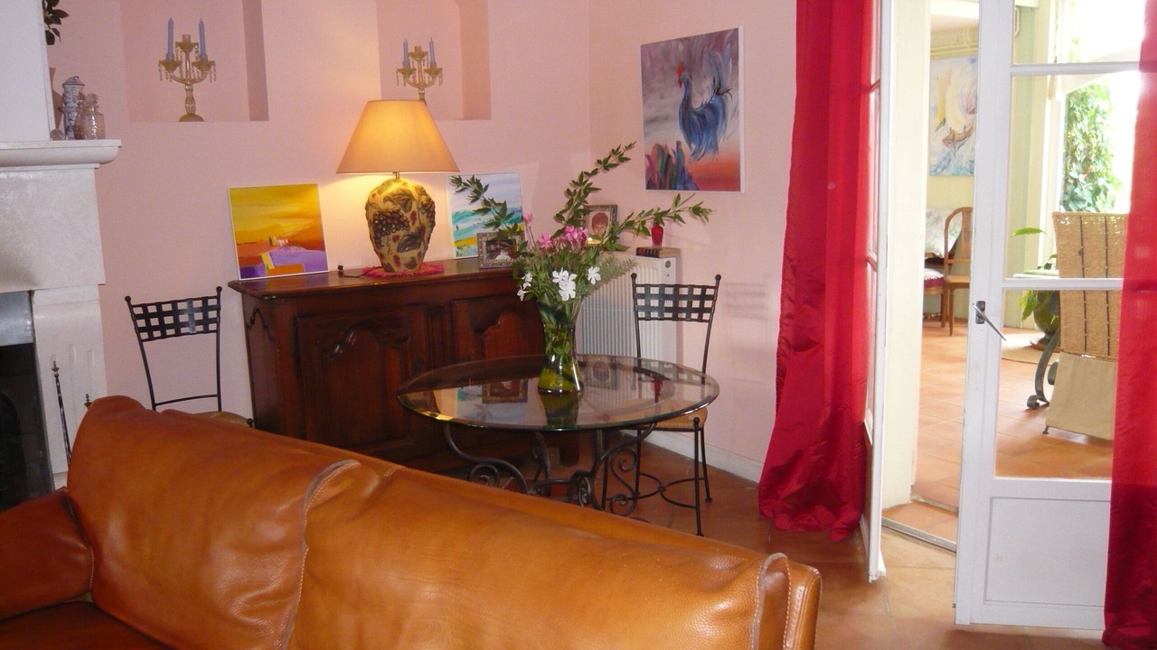 Photo of Livingroom in Saint-Genies-Bellevue