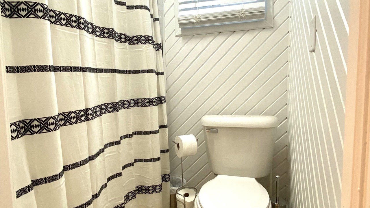 Photo of Bathroom in Mena