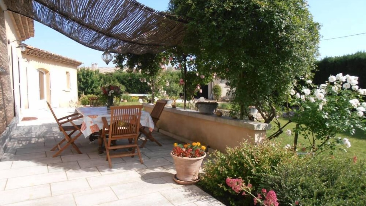Photo of Patio Balcony in Rochefort-du-Gard