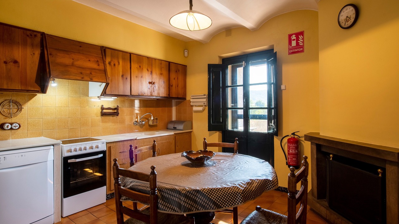 Photo of Kitchen in Serinya