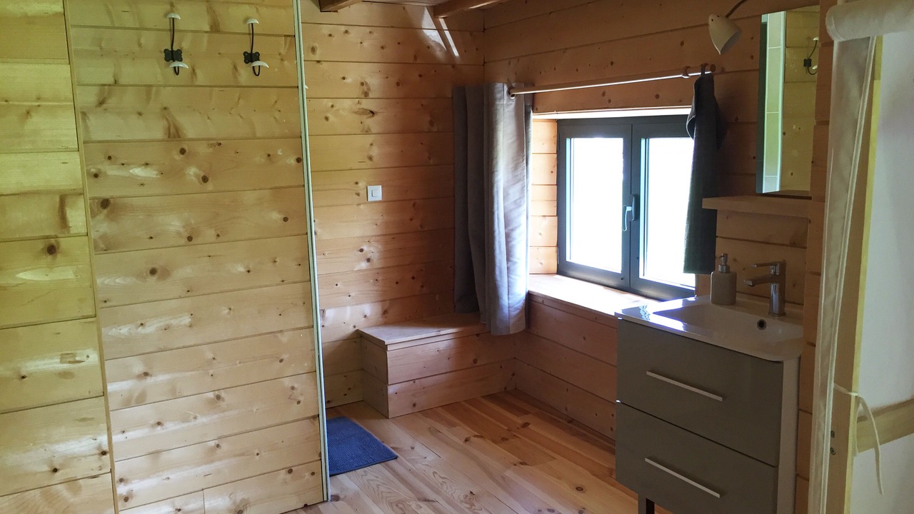 Photo of Bathroom in Campan