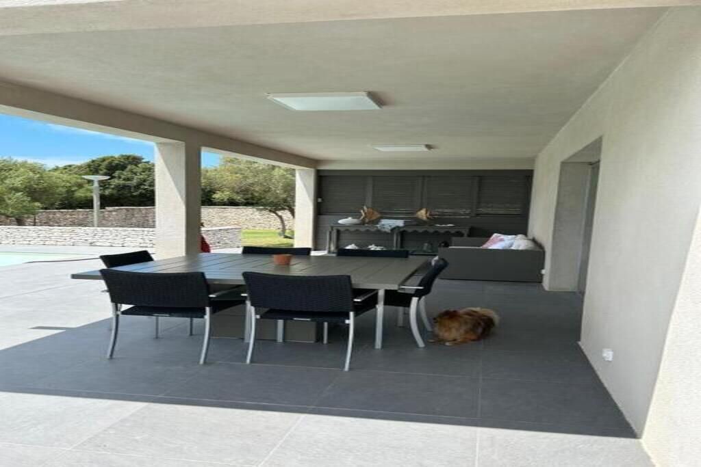 Photo of Outdoor in Bonifacio