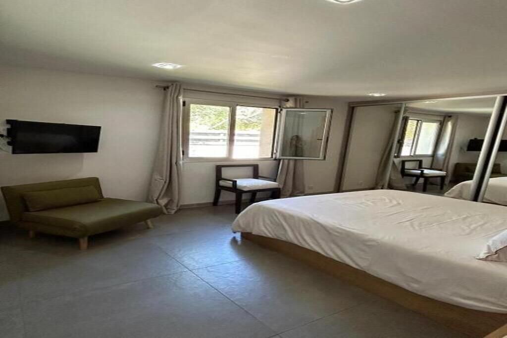 Photo of Bedroom in Bonifacio