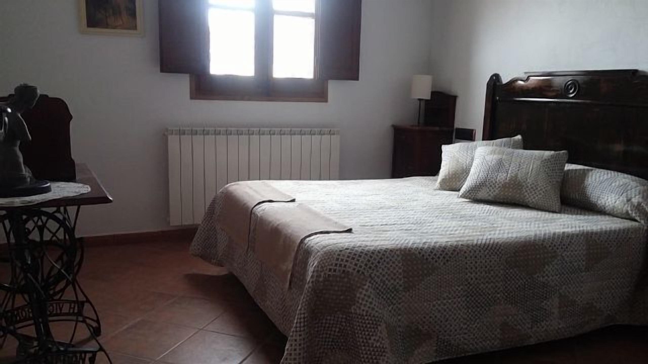 Photo of Bedroom in Torrelles de Foix