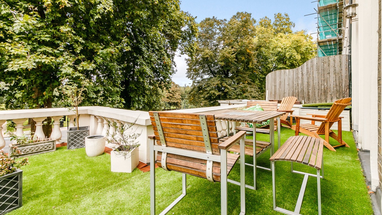 Photo of Outdoor in Clapham