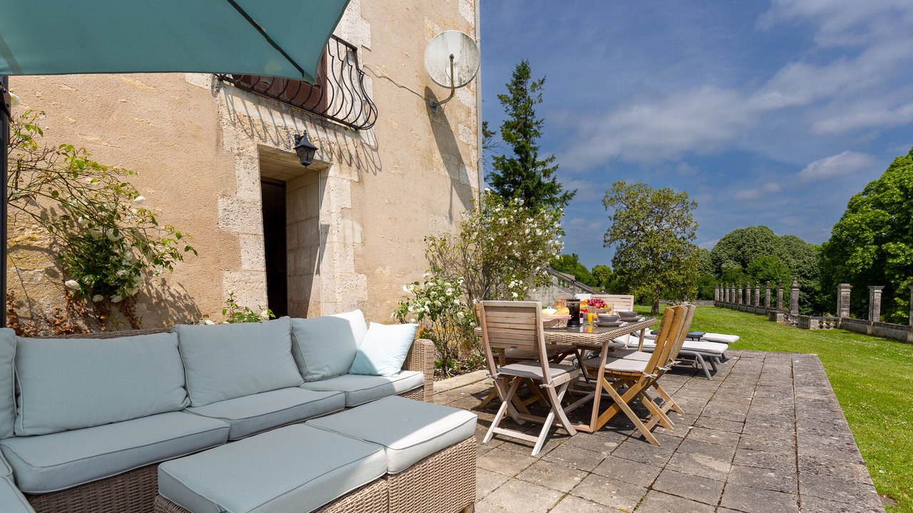 Photo of Outdoor in Charras