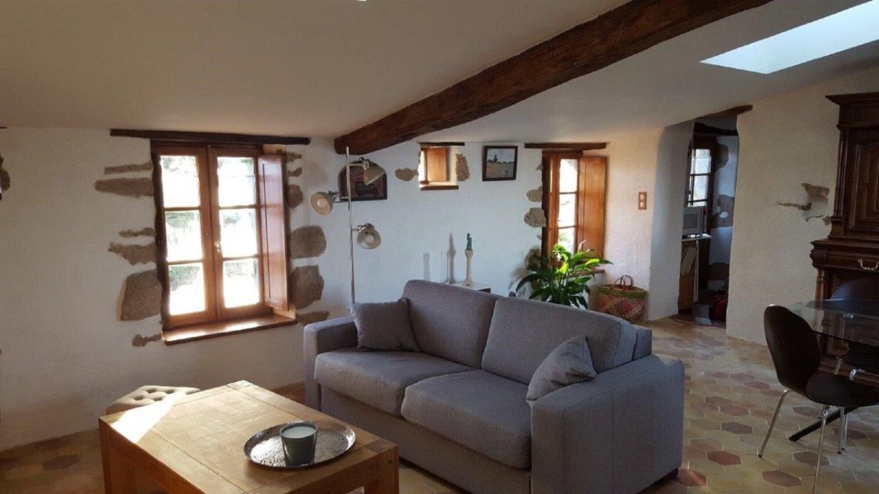 Photo of Livingroom in Saint-Martin-du-Fouilloux