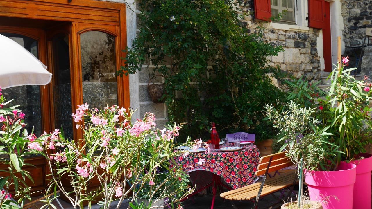 Photo of Outdoor in Alba-la-Romaine