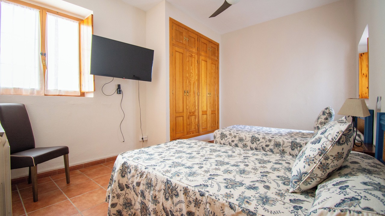 Photo of Bedroom in Ucles