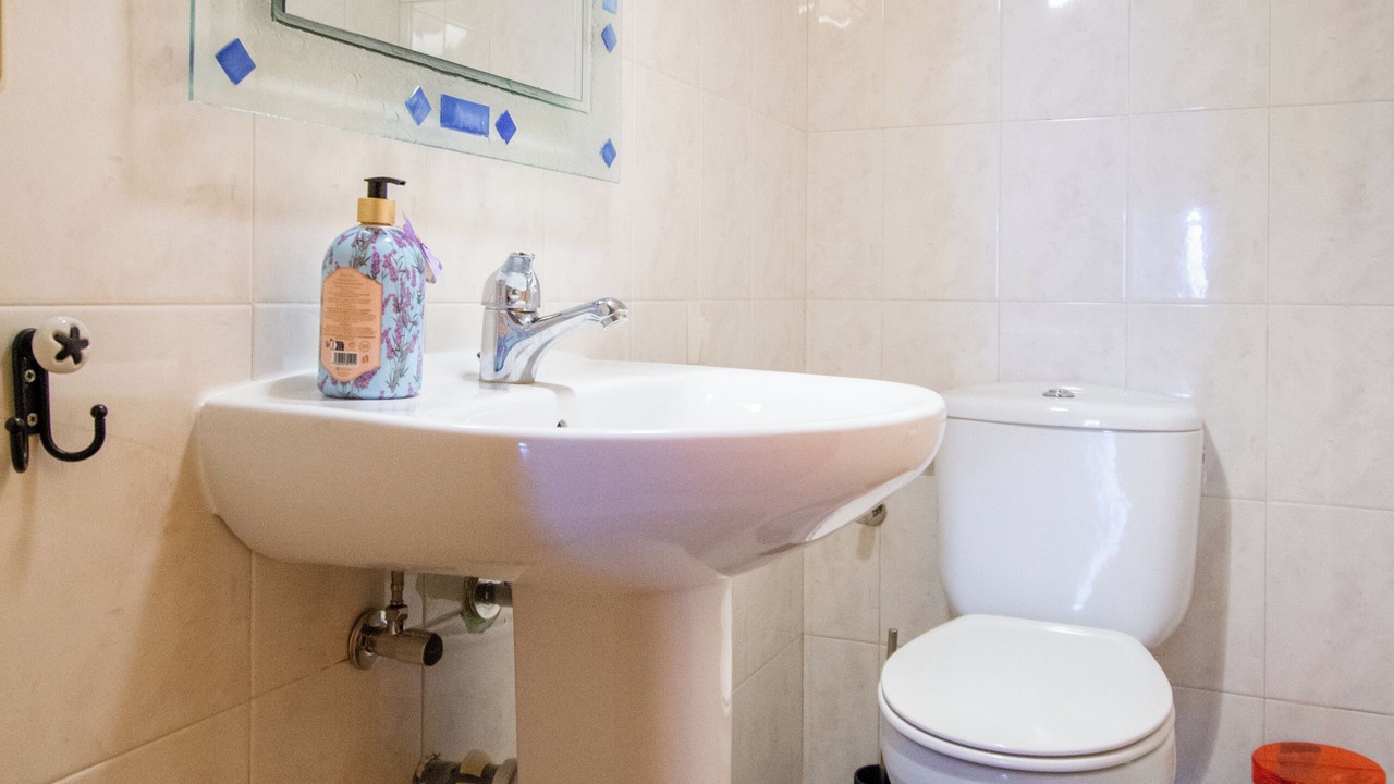 Photo of Bathroom in Ucles