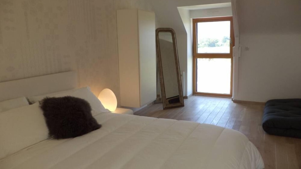 Photo of Bedroom in Saint-Meloir-des-Ondes