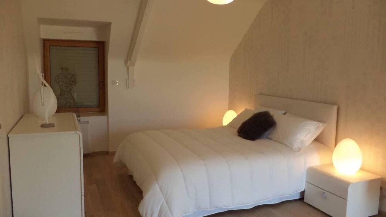 Photo of Bedroom in Saint-Meloir-des-Ondes